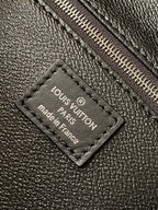 Louis Vuitton M46354 DOPP KIT toiletry bag