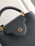 Louis Vuitton M24698 Capucines BB