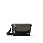 Louis Vuitton M12625 Pulse Messenger