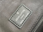Louis Vuitton M46331 Christopher PM