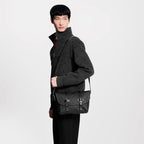 Louis Vuitton M28324 Christopher Messenger