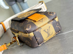 Louis Vuitton M81005 FLAP DOUBLE PHONE BAG
