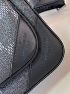 Louis Vuitton Trio Messenger N50017