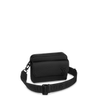 Louis Vuitton M22482 Fastline Messenger
