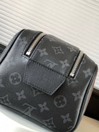 Louis Vuitton M46354 DOPP KIT toiletry bag