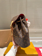 Louis Vuitton Montsouris M43431