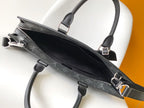 Louis Vuitton M11742 Sac Plat Horizontal Zippe