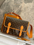Louis Vuitton M14723 Satchel Messenger