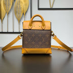 Louis Vuitton M11630 Steamer 15