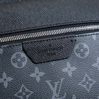Louis Vuitton M31033 Discovery Backpack