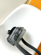 Louis Vuitton M46795 Steamer Messenger