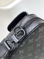 Louis Vuitton M46795 Steamer Messenger