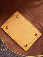 Louis Vuitton M14026 Keepall Bandoulière 25