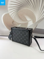 Louis Vuitton M20251 CLUTCH BOX Portable Hard Case