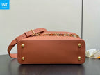 Louis Vuitton M14381 Capucines MM