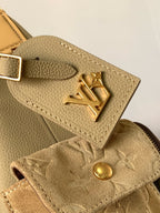 Louis Vuitton M12697 Hobo Cargo