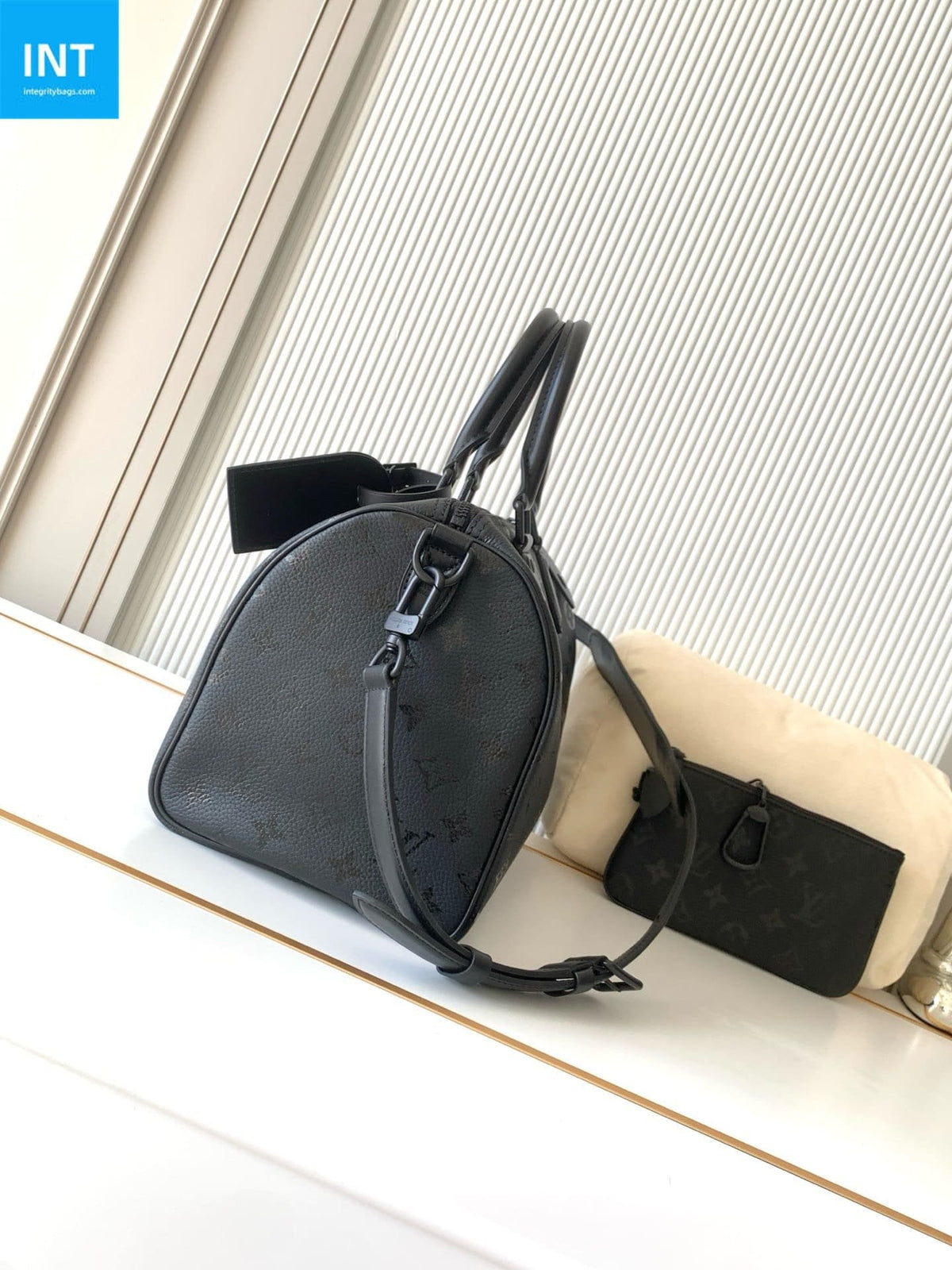 Louis Vuitton M13904 Speedy P9 Bandoulière 30