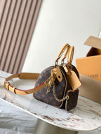 Louis Vuitton M24443 Speedy P9 Bandoulière 25