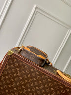 Louis Vuitton M14106 Danube