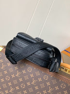 Louis Vuitton M12516 Getaway Messenger