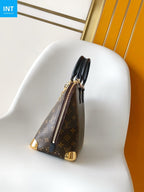 Louis Vuitton M27216 Alma Trunk PM