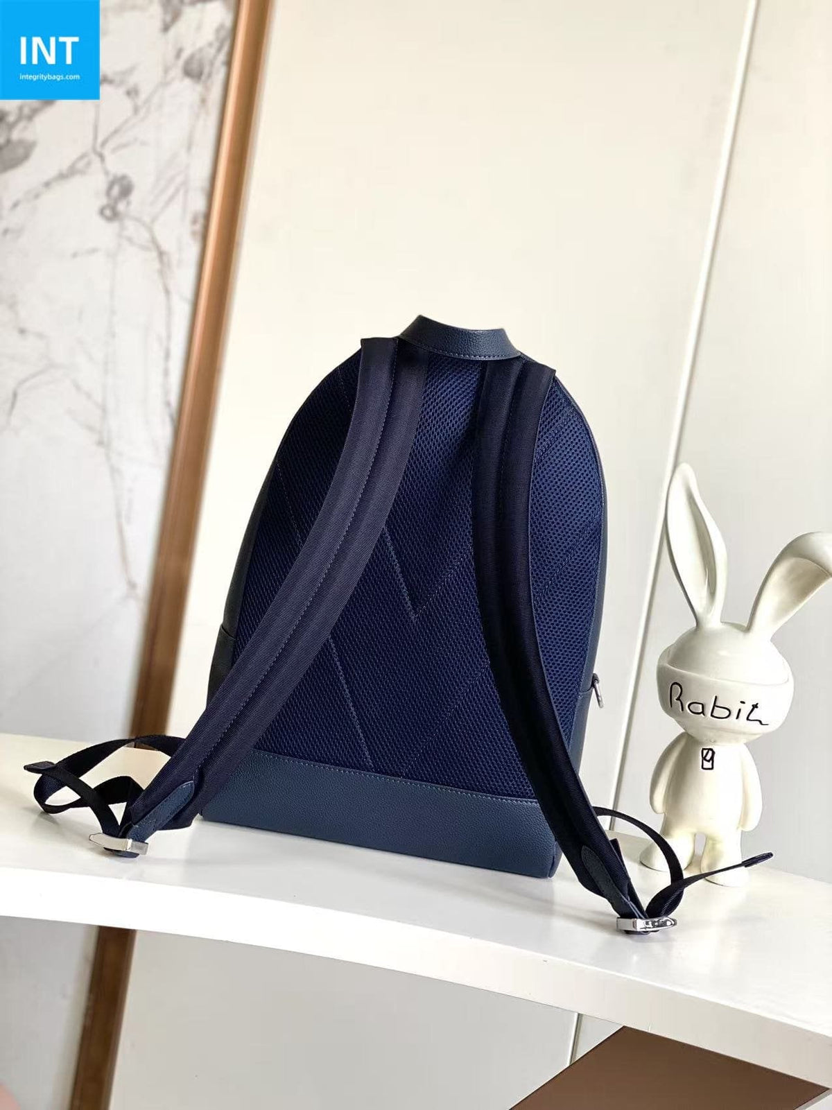Louis Vuitton M26022 Discovery Work Backpack
