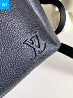 Louis Vuitton M15259 Discovery Work Backpack