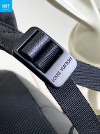 Louis Vuitton M15259 Discovery Work Backpack