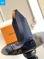 Louis Vuitton M15269 Avenue Slingbag PM