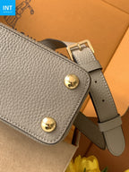 Louis Vuitton M24736 Capucines BB