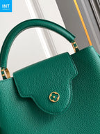 Louis Vuitton M24739 Capucines BB