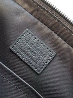 Louis Vuitton M26713 Trio Messenger
