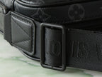 Louis Vuitton M12518 Getaway Messenger