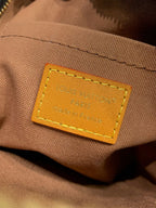 Louis Vuitton M14014 Amazone