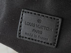 Louis Vuitton M12636 Pulse Wearable Wallet