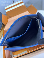 Louis Vuitton M30423 Pochette Voyage MM