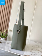 Louis Vuitton M26747 Verso Hobo
