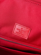 Louis Vuitton M23764 Christopher MM