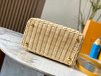 Louis Vuitton M24976 Capucines BB
