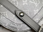 Louis Vuitton M46331 Christopher PM