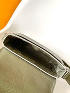 Louis Vuitton M11593 District PM