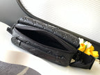 Louis Vuitton M58489 S Lock Messenger