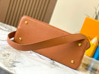 Louis Vuitton M24620 Large CAPUCINES SOUPLE BAG
