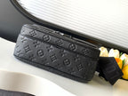 Louis Vuitton M58489 S Lock Messenger