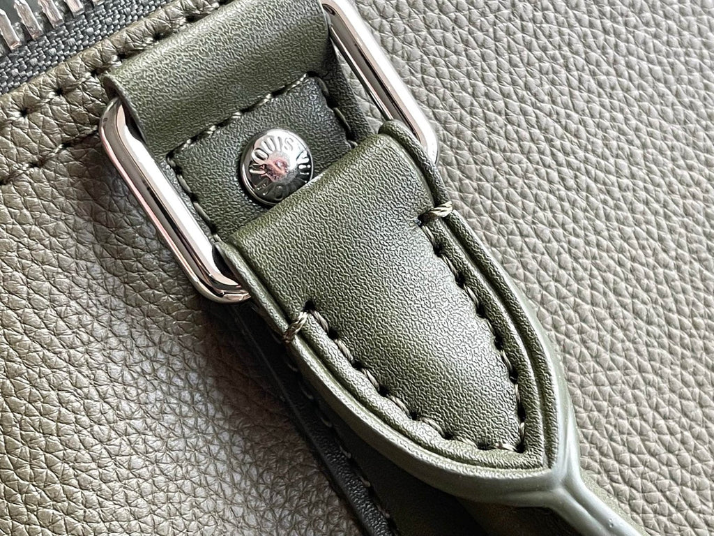 Louis Vuitton M21536 Keepall Bandoulière 50