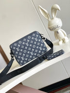Louis Vuitton M24753 Trio Messenger