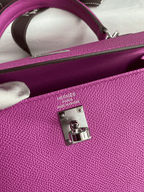 Hermès Kelly Handbag Pink Epsom with Palladium Hardware 25