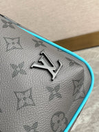 Louis Vuitton M11703 Avenue Slingbag PM