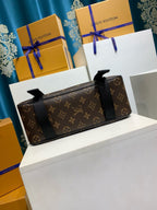 Louis Vuitton M46972 LV Trail Messenger