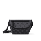 Louis Vuitton M12806 Pulse Wearable Wallet